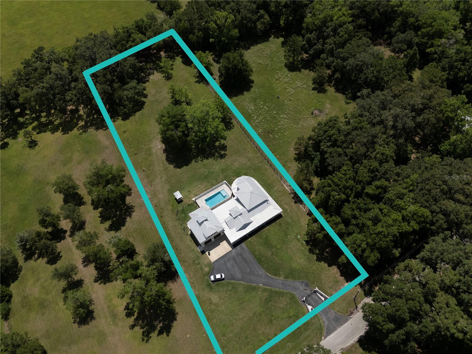 IVEY RUN ESTATES - Residential