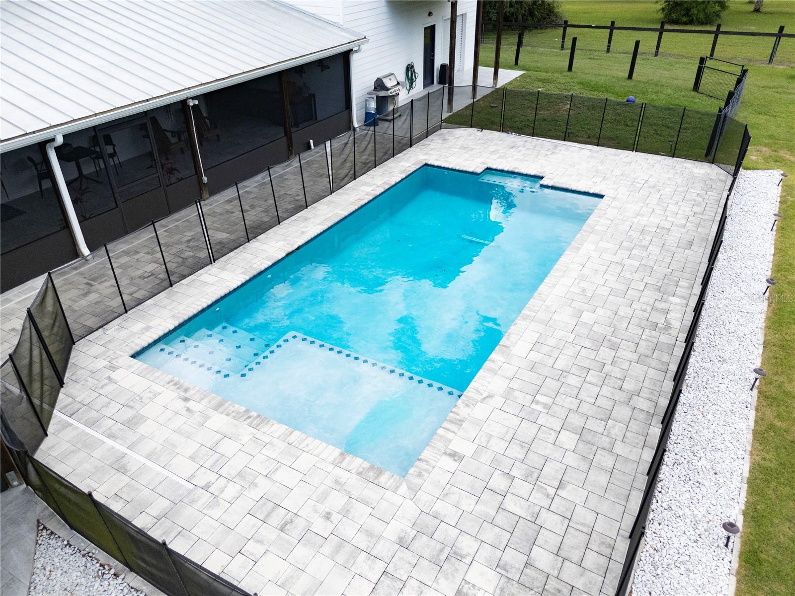 IVEY RUN ESTATES - Residential