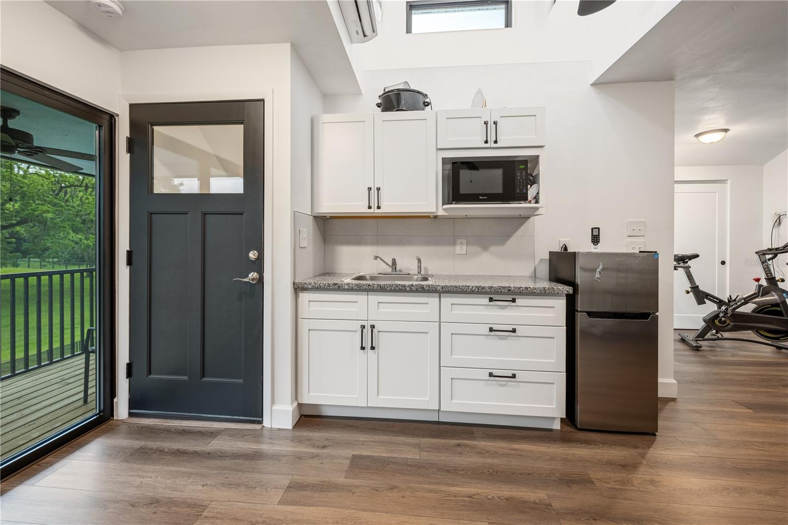 IVEY RUN ESTATES - Residential