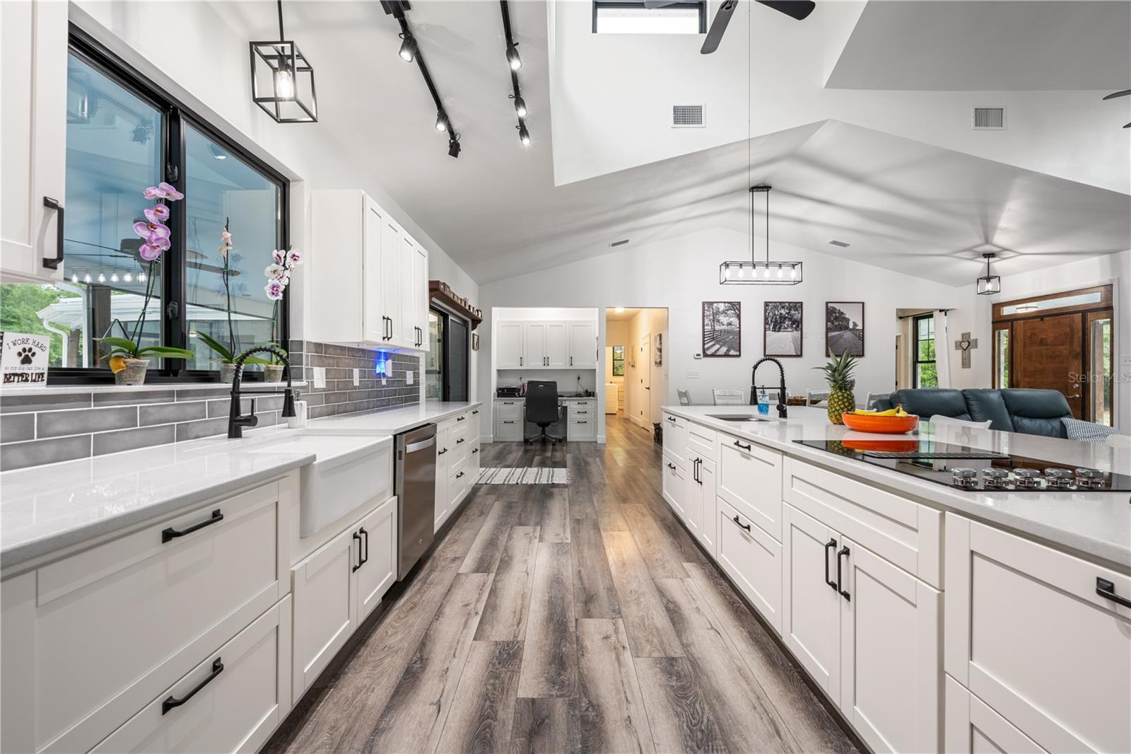 IVEY RUN ESTATES - Residential