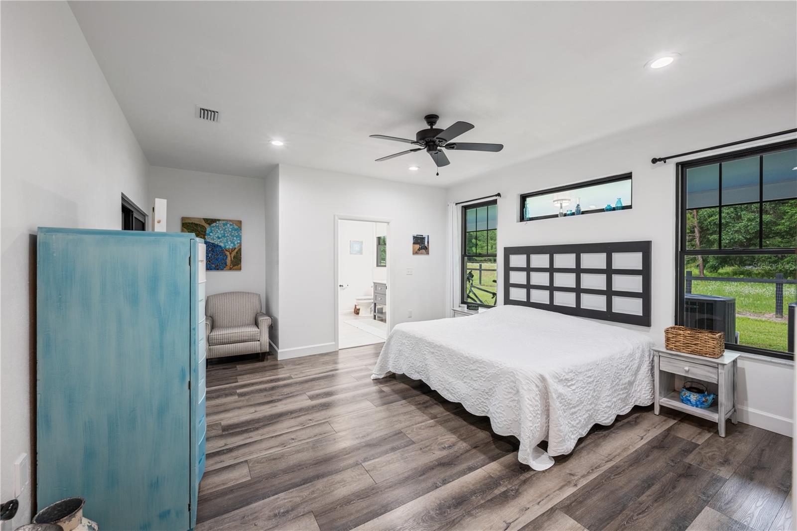 IVEY RUN ESTATES - Residential