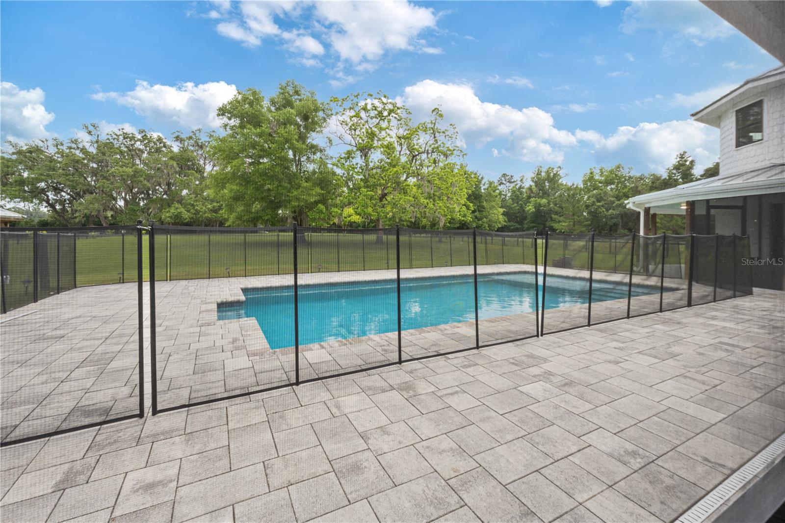 IVEY RUN ESTATES - Residential