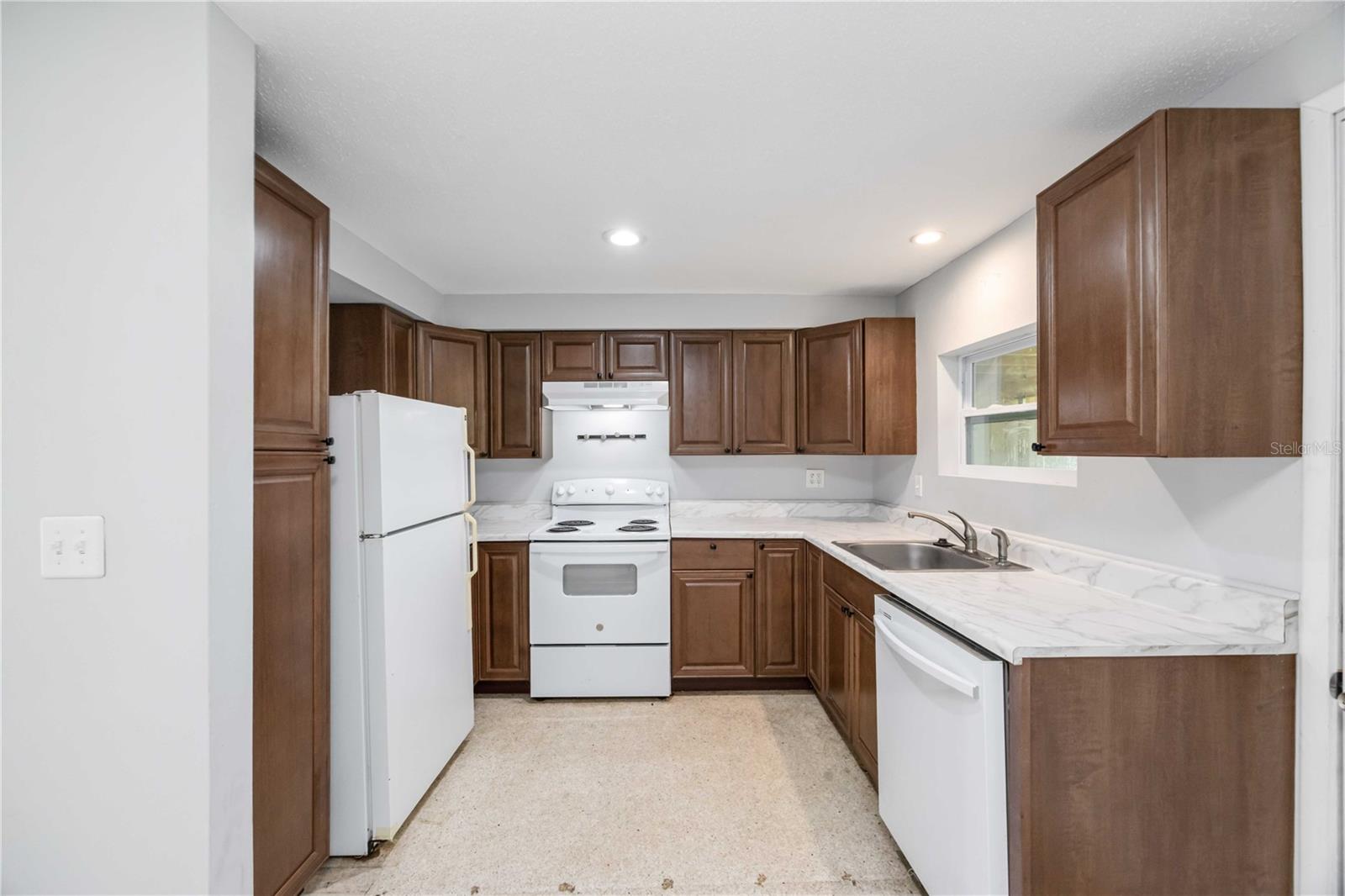 SOUTH GATE RIDGE 03 - Residential