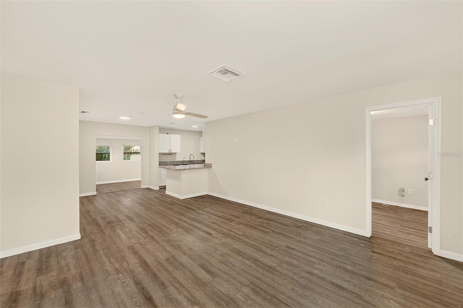 1220 WATERVIEW BOULEVARD W