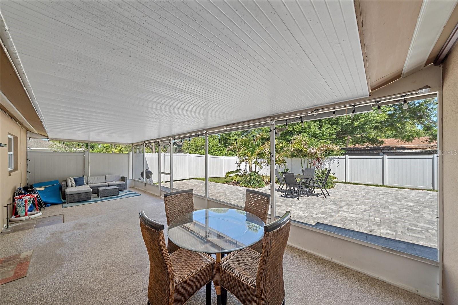 ASHTON PARK - Residential