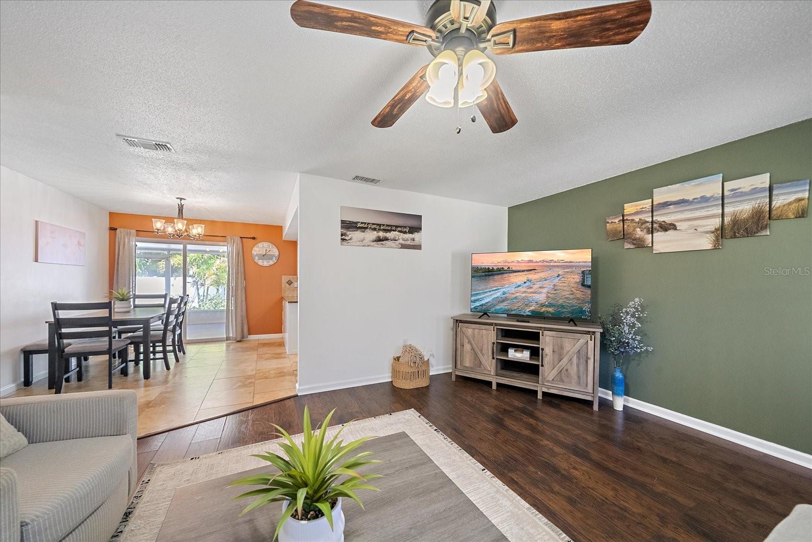 ASHTON PARK - Residential