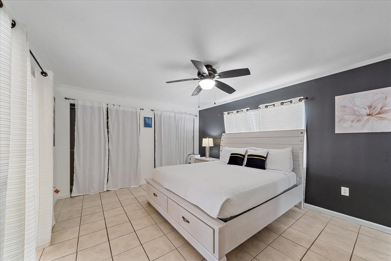 ASHTON PARK - Residential