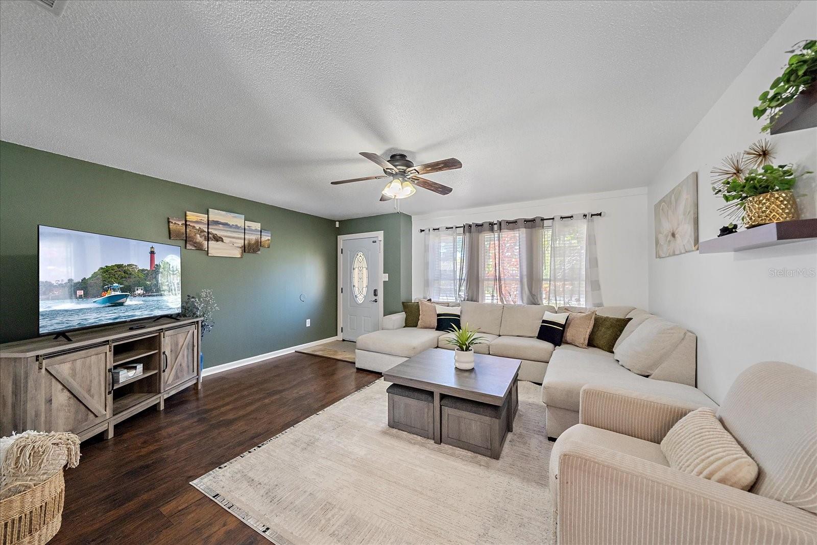 ASHTON PARK - Residential