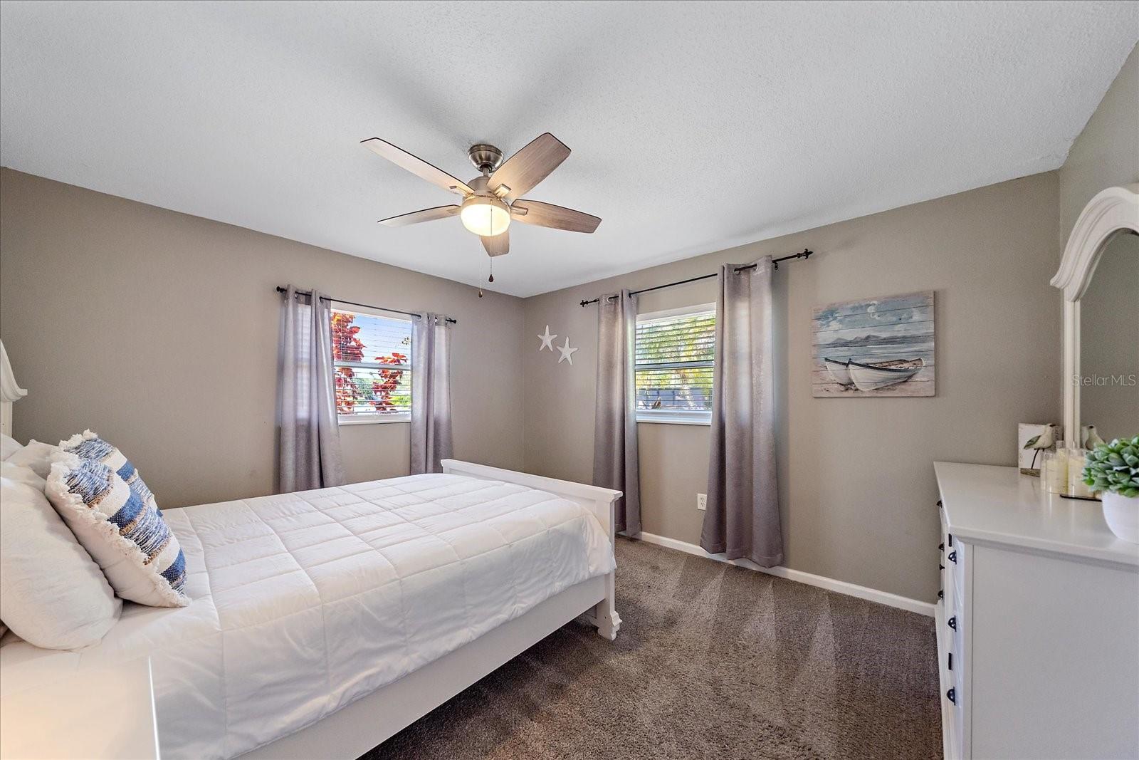 ASHTON PARK - Residential