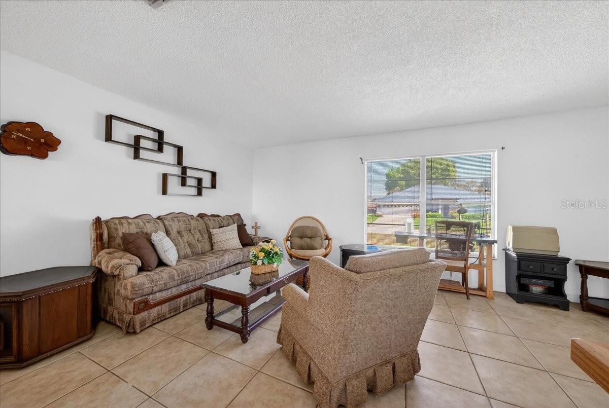 SUN N LAKES - Residential