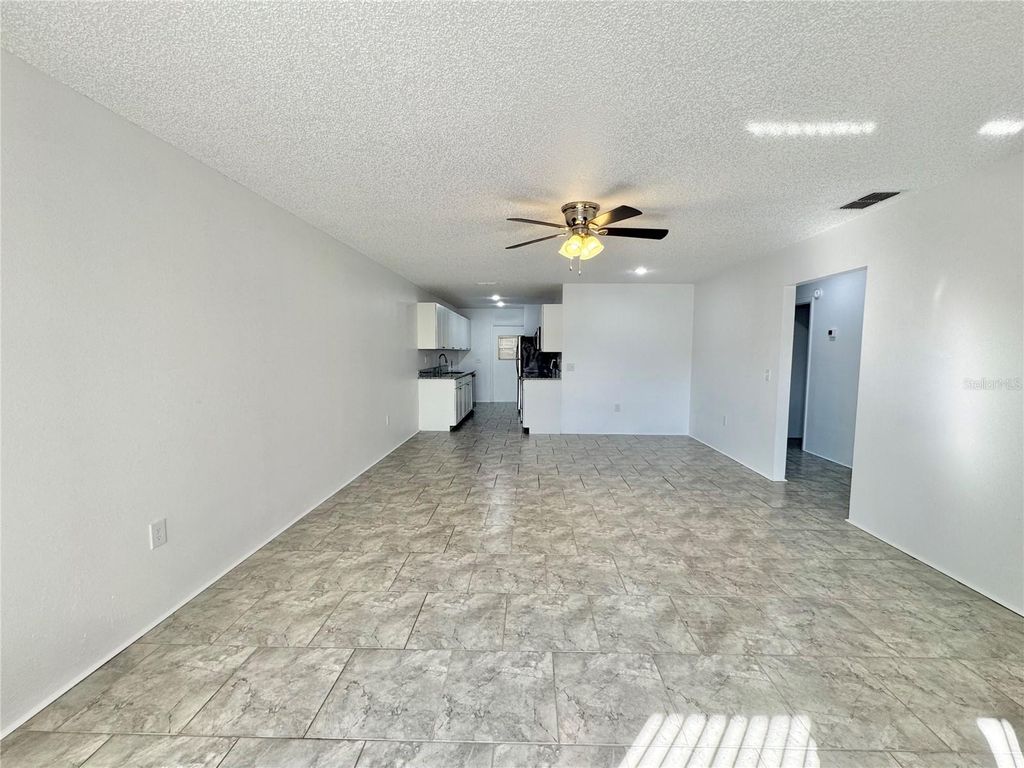 Photo of 292 Winter Ridge Boulevard #292, Winter Haven, FL 33881 (MLS # P4937562)