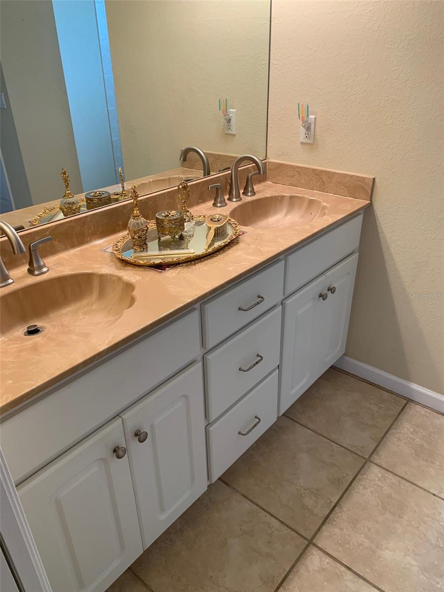 VILLAGES OF HIGHLANDS RIDGE - Residential