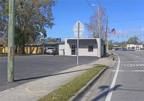 Tiny photo for 602 NE Us Highway 19, Crystal River, FL 34429 (MLS # OM695361)