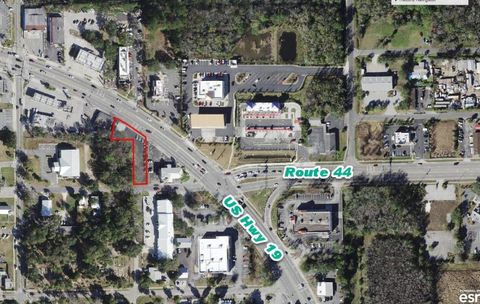 Tiny photo for 602 NE Us Highway 19, Crystal River, FL 34429 (MLS # OM695361)