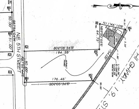 Tiny photo for 602 NE Us Highway 19, Crystal River, FL 34429 (MLS # OM695361)