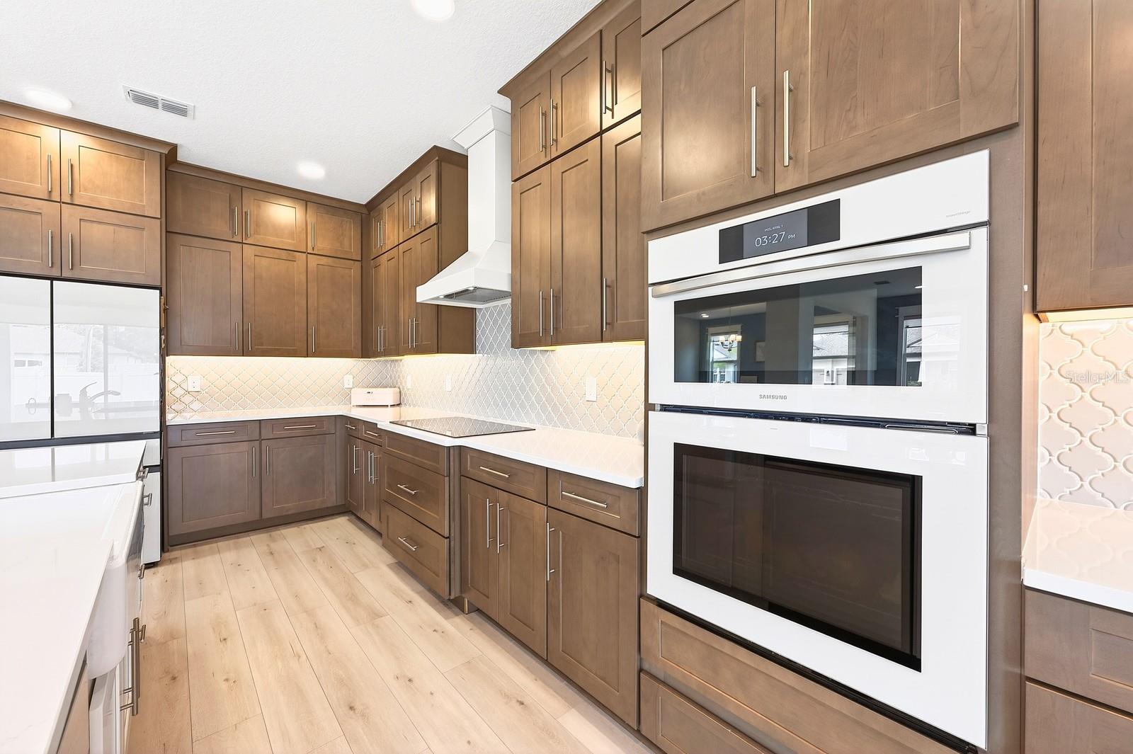 RED EMBER SOUTH - Residential