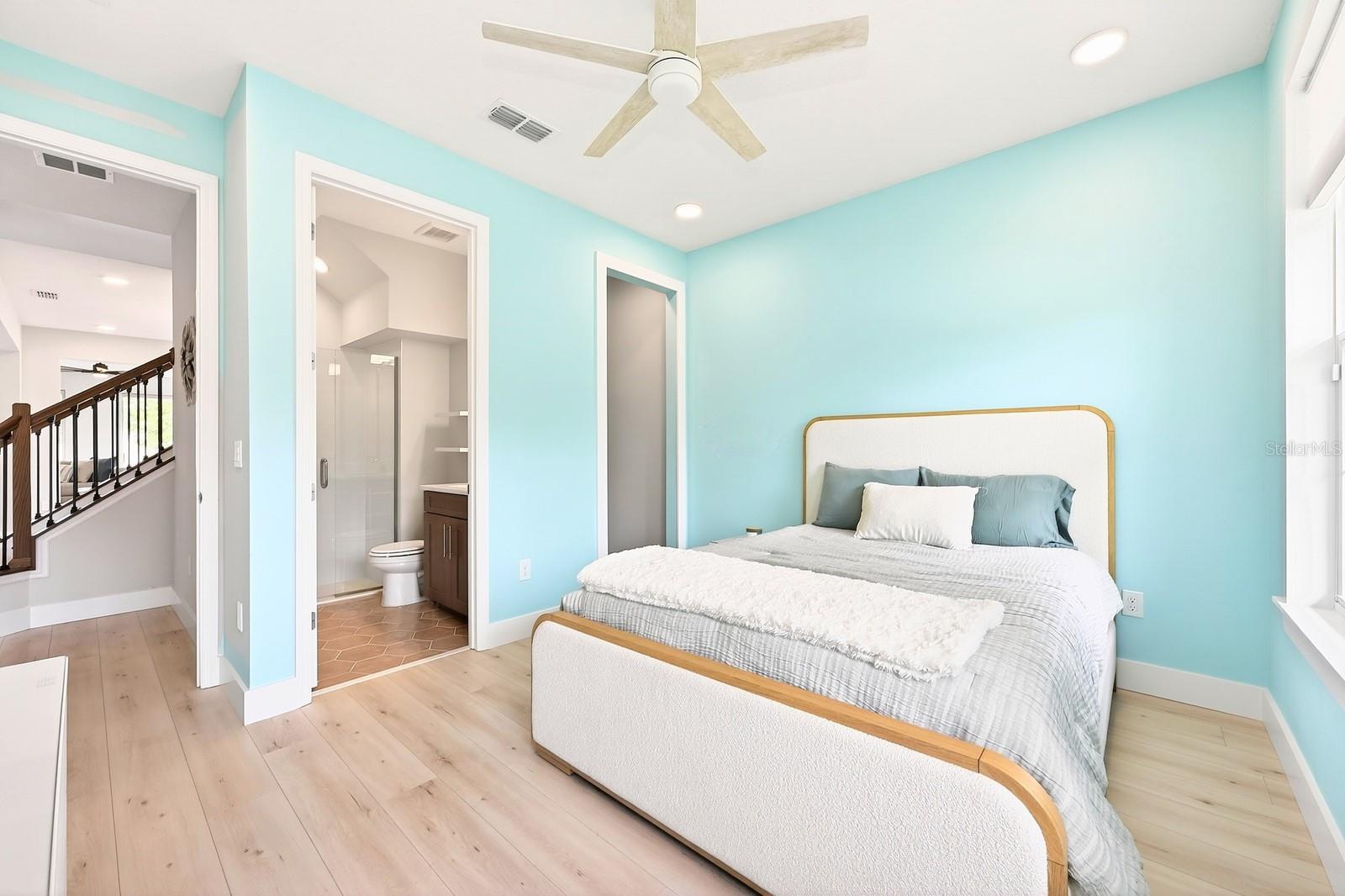 RED EMBER SOUTH - Residential