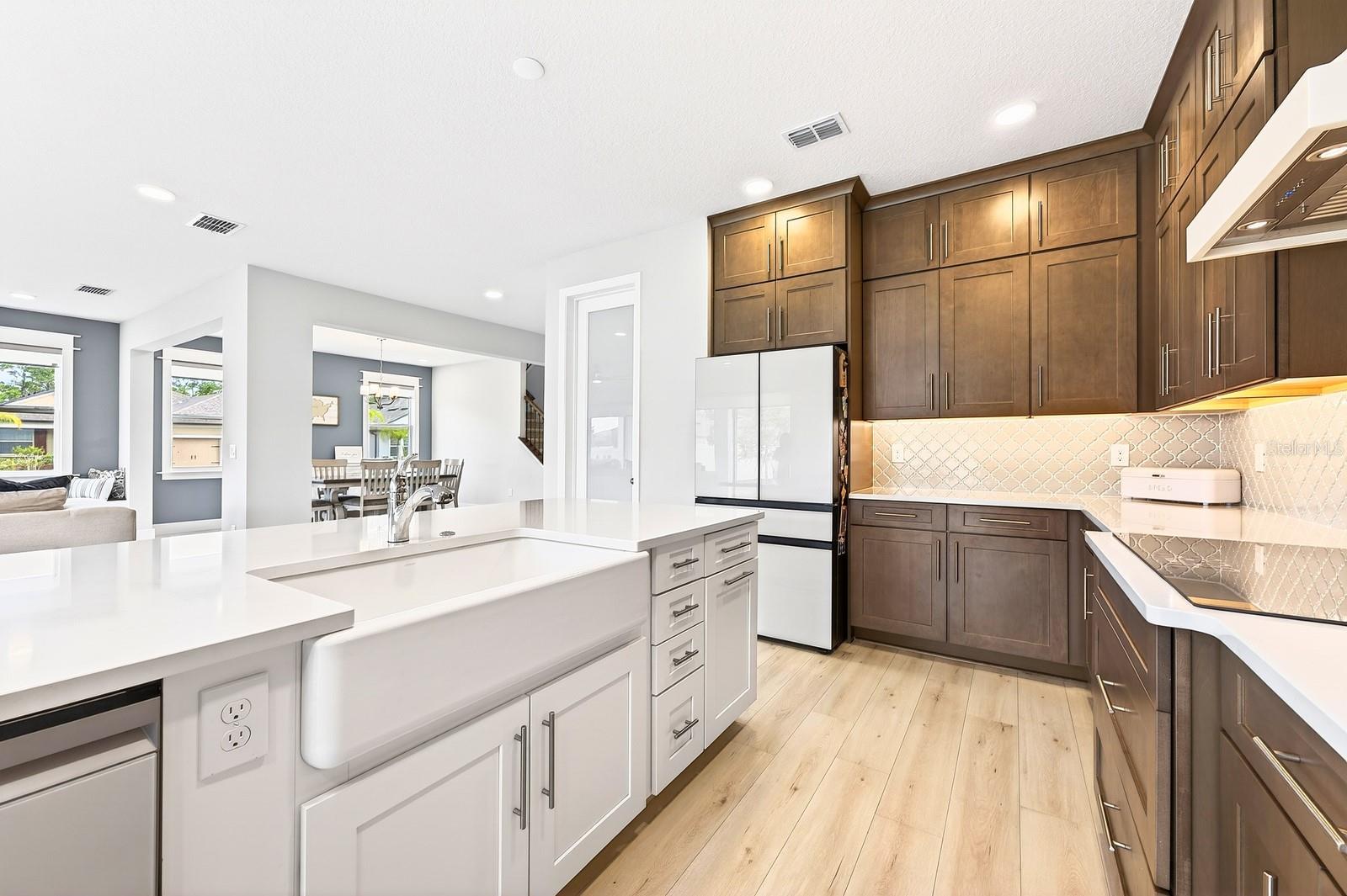 RED EMBER SOUTH - Residential