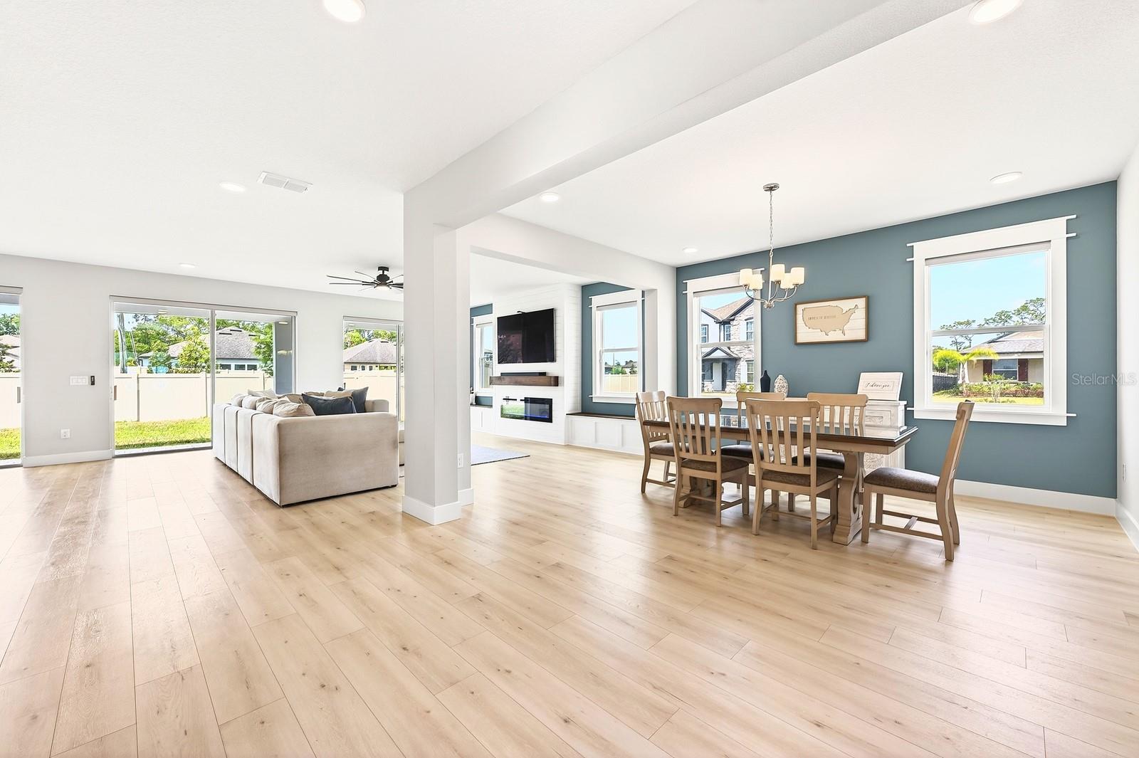 RED EMBER SOUTH - Residential