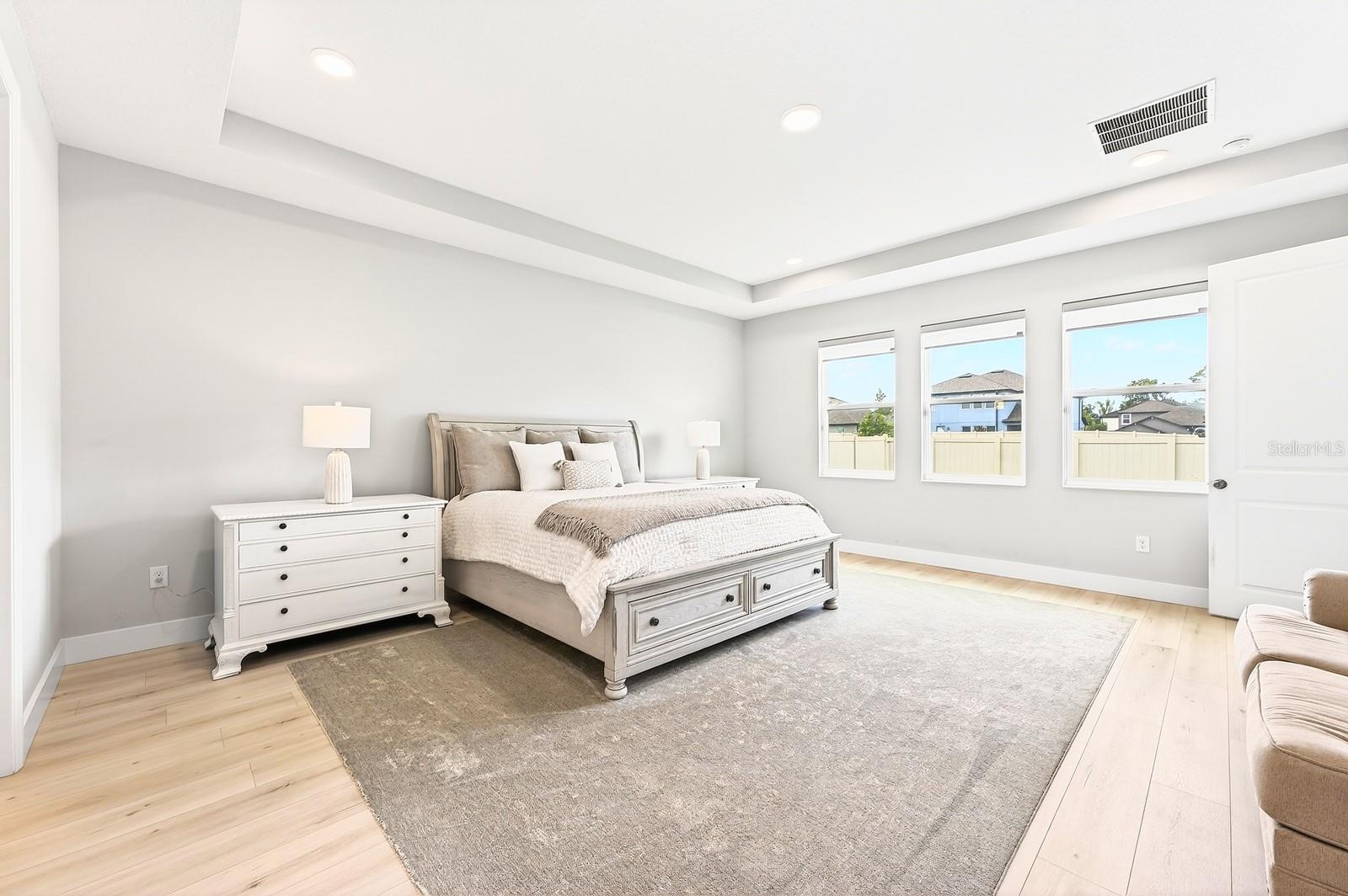 RED EMBER SOUTH - Residential