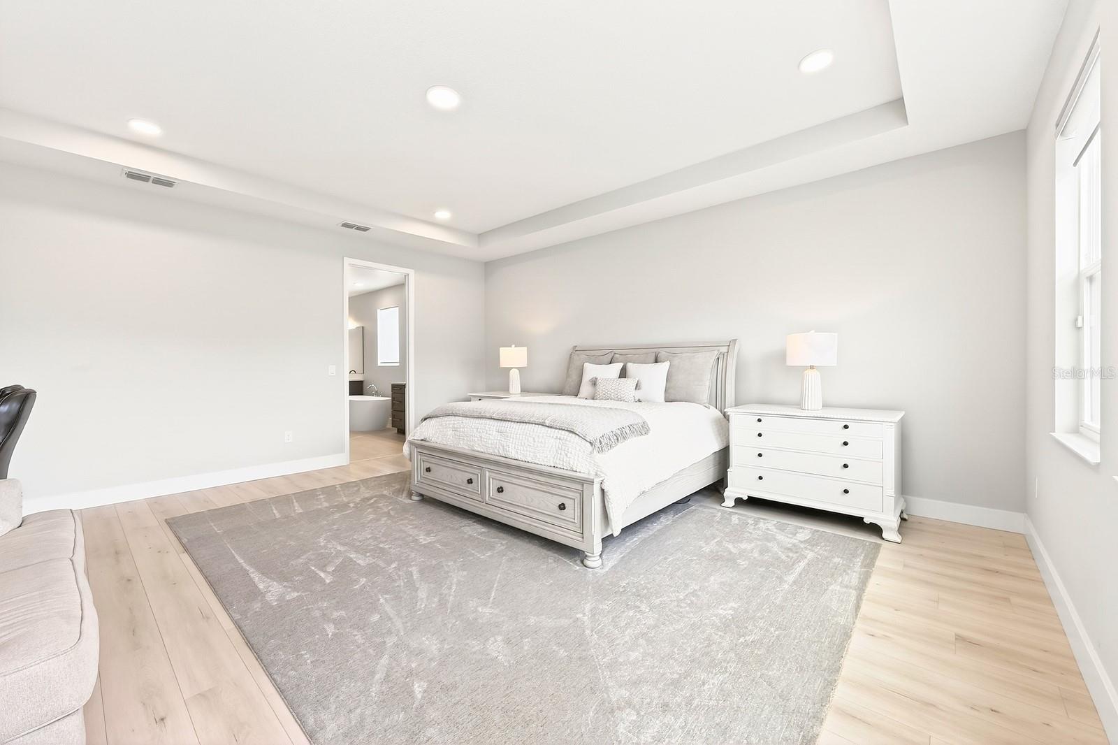 RED EMBER SOUTH - Residential