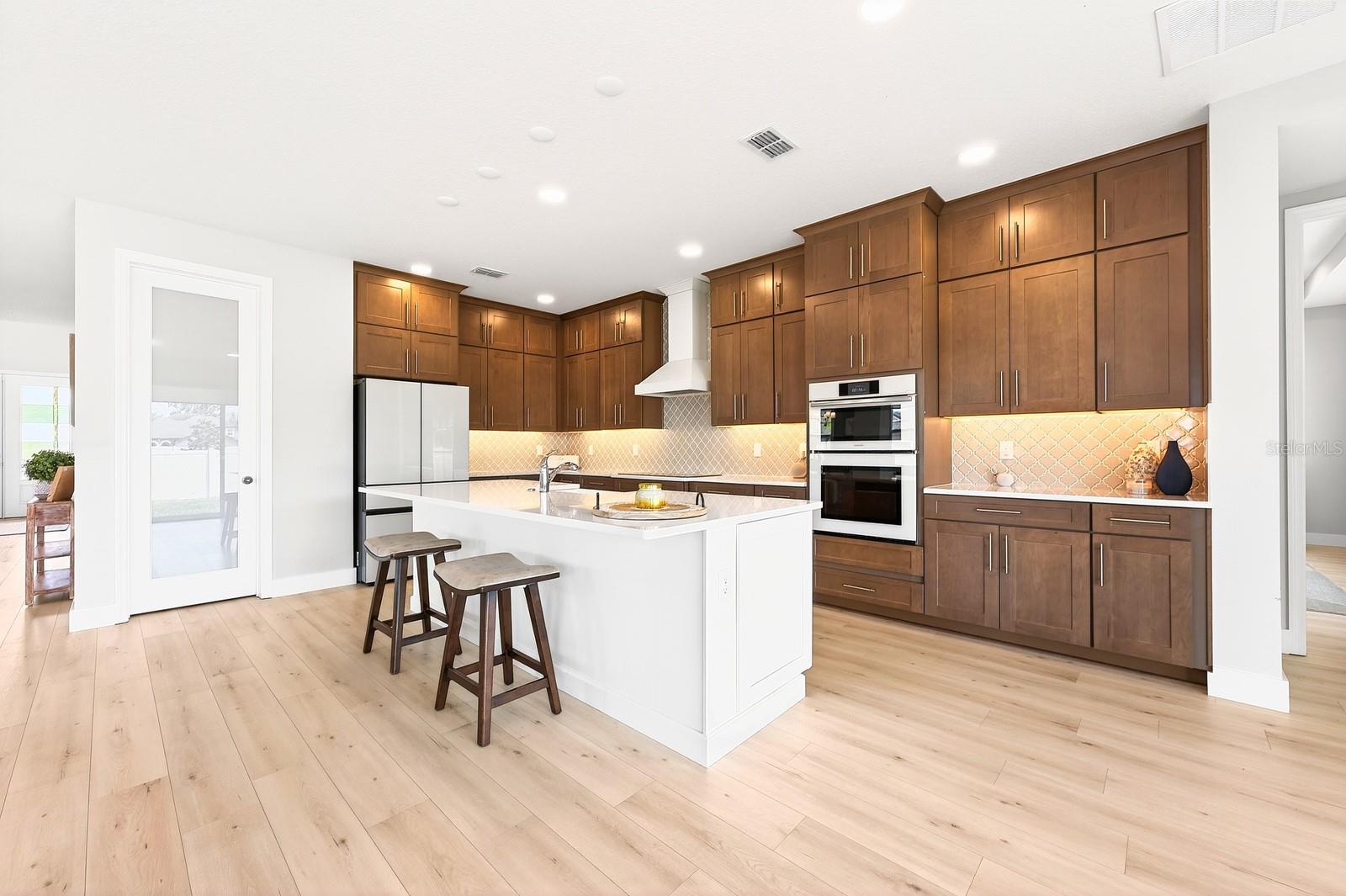 RED EMBER SOUTH - Residential