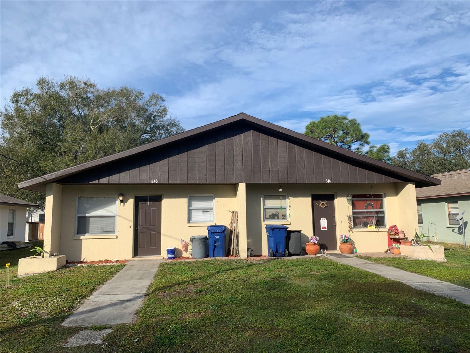 More pictures coming. We are currently painting and replacing bathroom vanity , this duplex requires fist, last, and security deposit to move in. Unfurnished. Looking for one year lease.