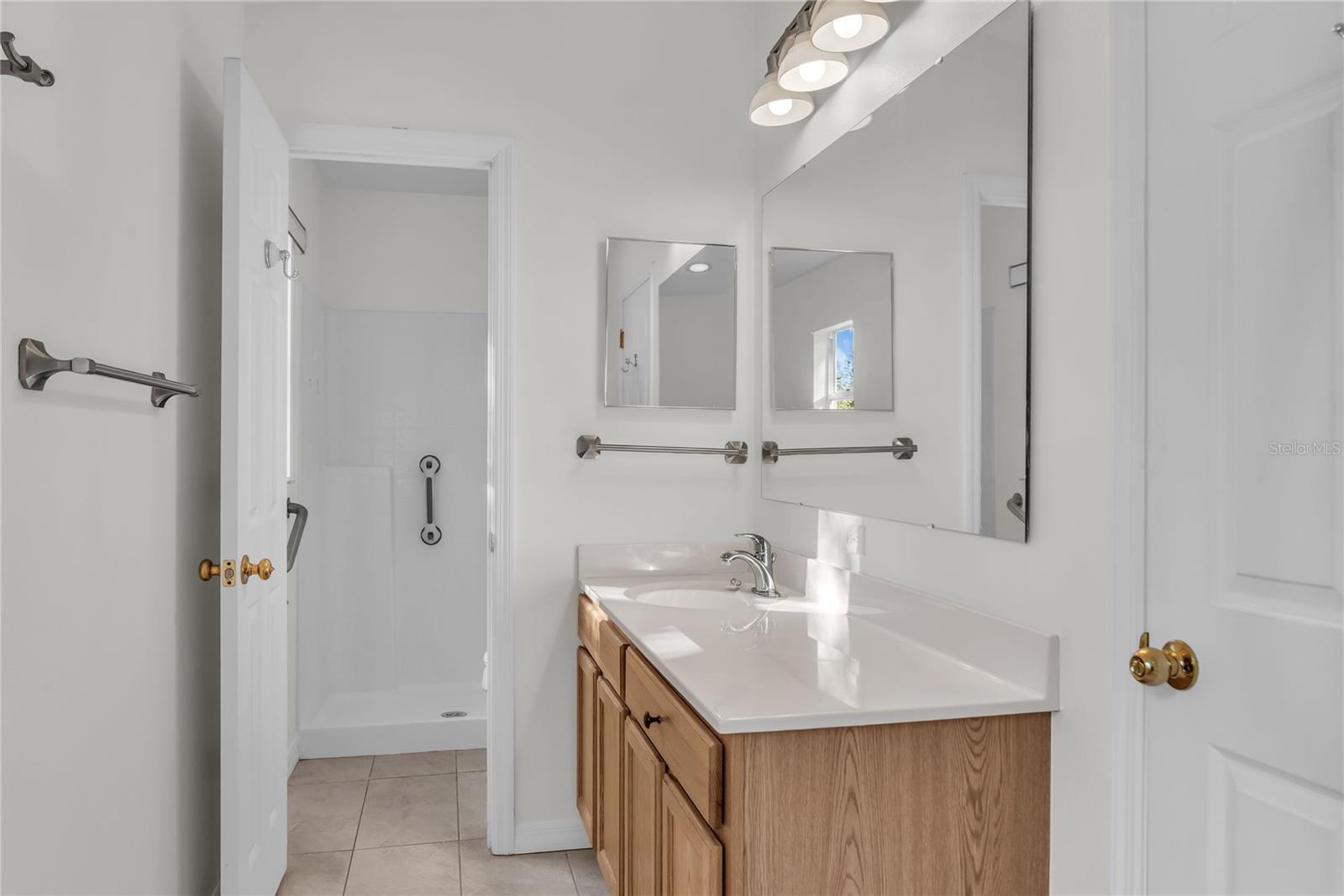 LAKE DOE COVE PH 04 A & M - Residential