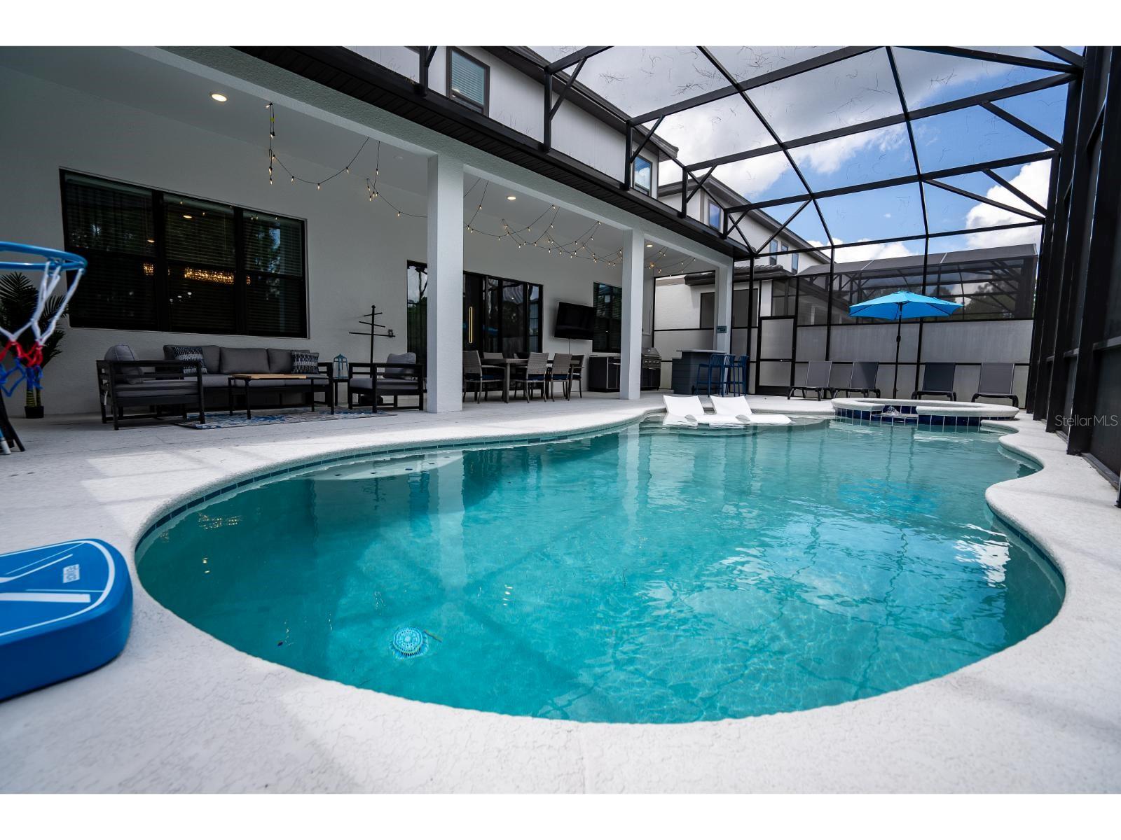WATERSONG PH TWO - Residential