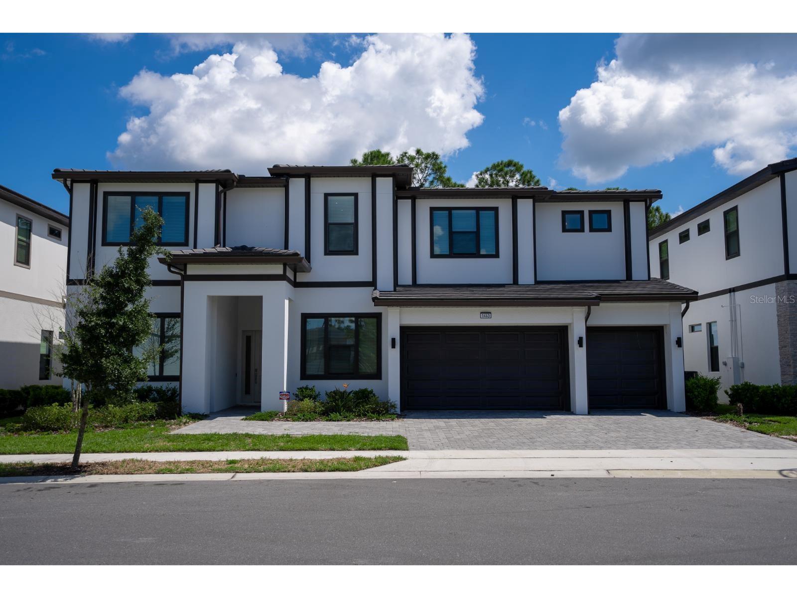 1443 BUTTERFLY MILKWEED COURT