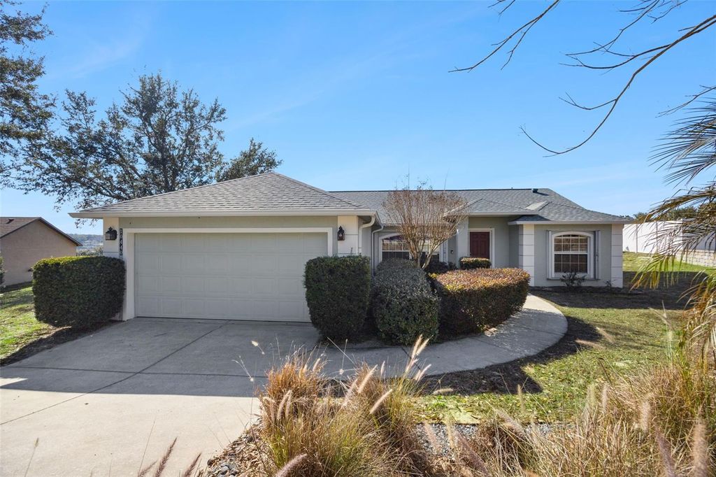 Photo of 10440 Lake Hasson Circle, Clermont, FL 34711 (MLS # G5107790)