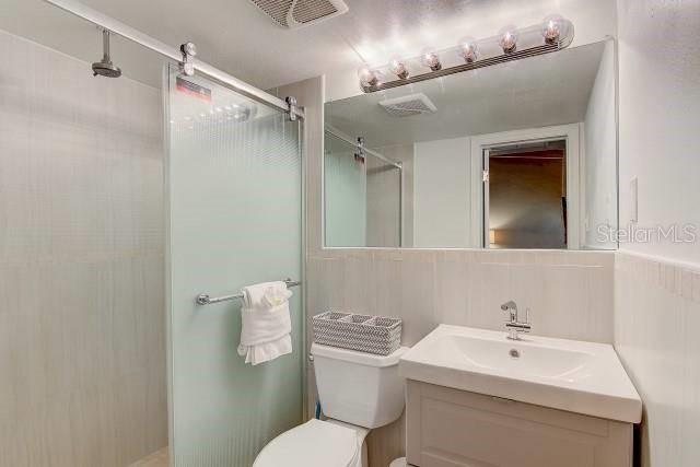 CASA MAR - Residential Lease