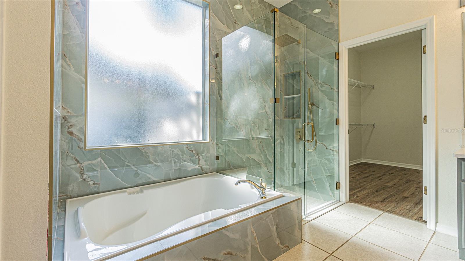 EAGLEWOOD ESTATES - Residential