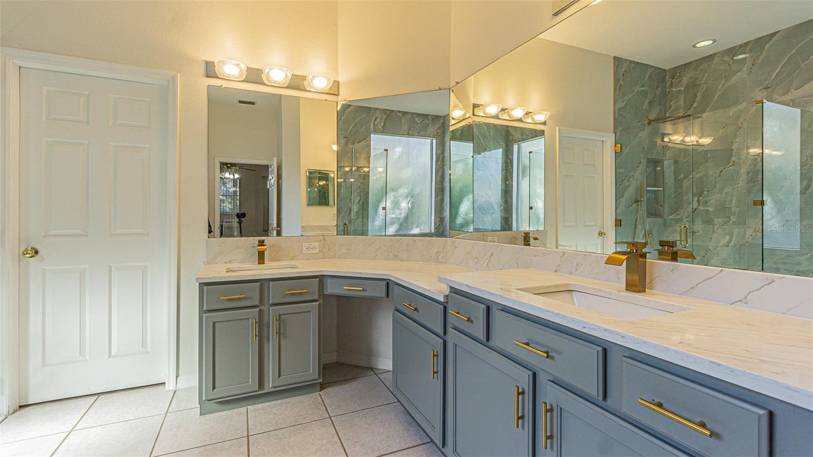 EAGLEWOOD ESTATES - Residential