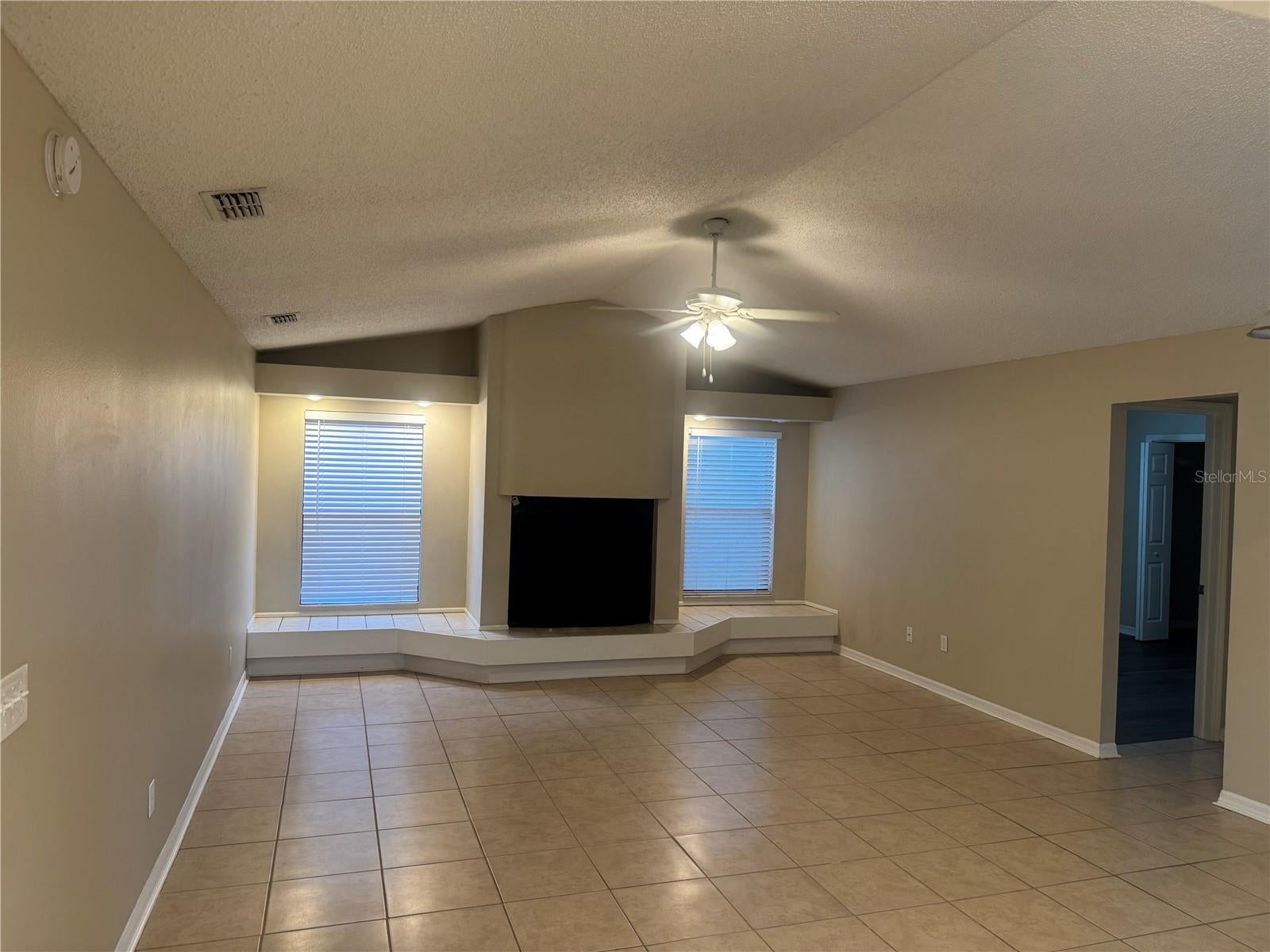 2537 ARBORWOOD DRIVE