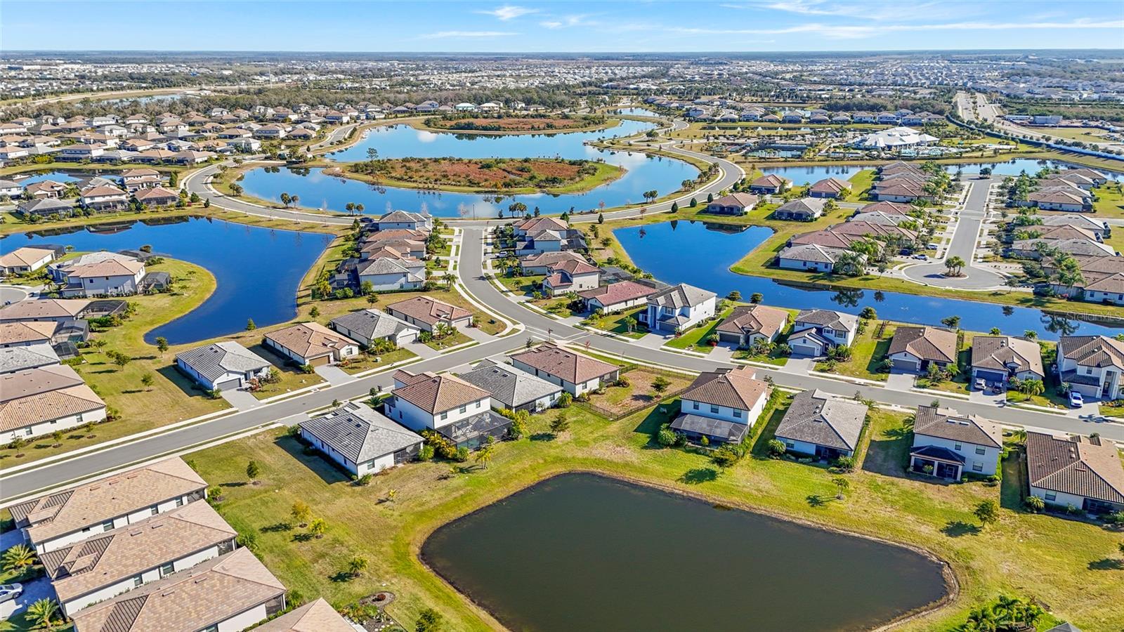 LORRAINE LAKES PH I - Residential