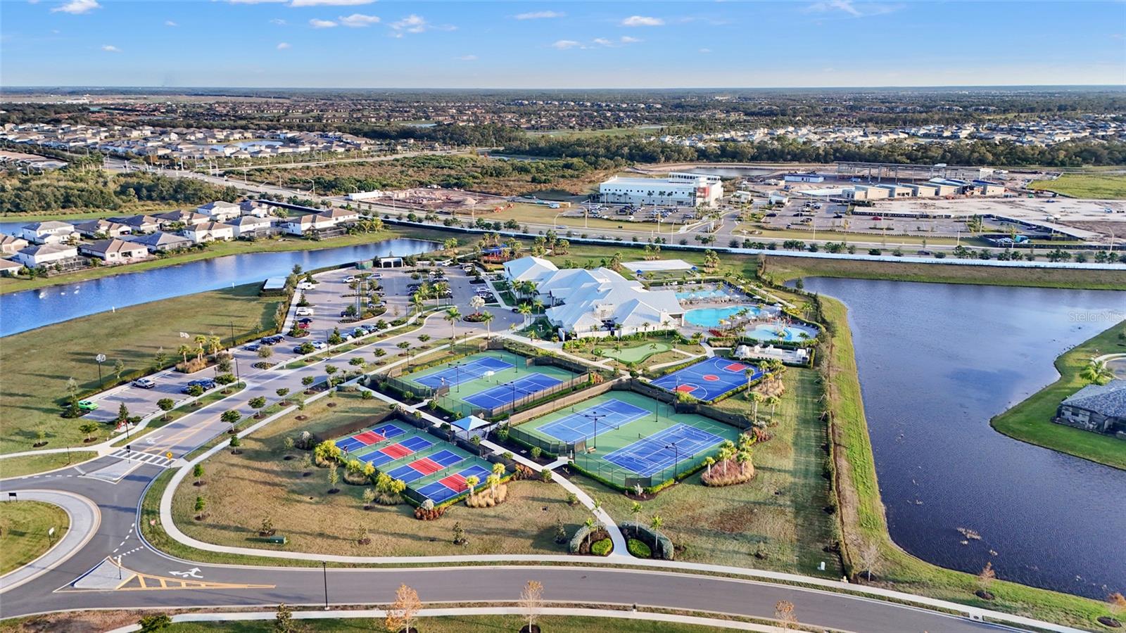 LORRAINE LAKES PH I - Residential