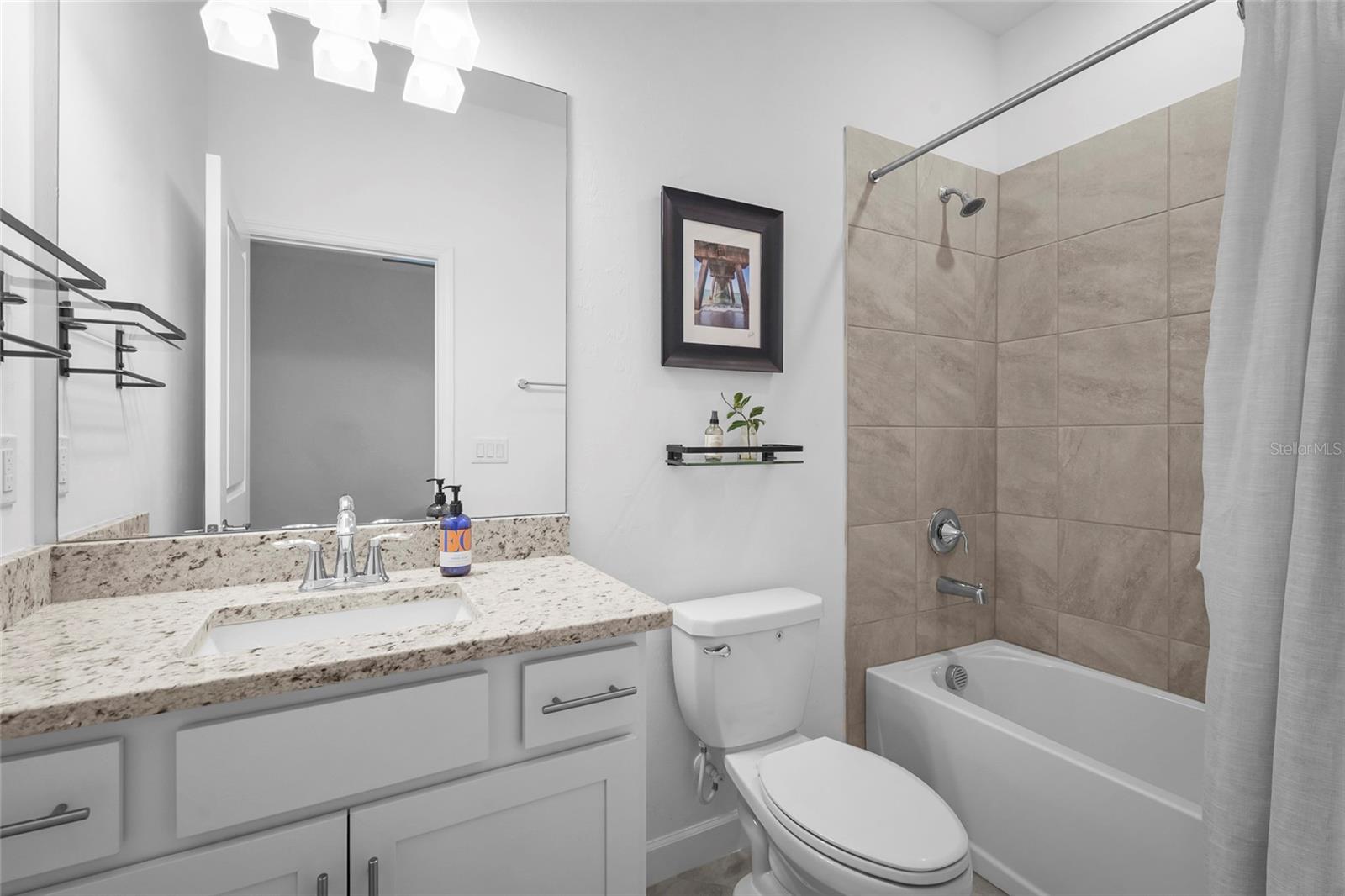 LORRAINE LAKES PH I - Residential