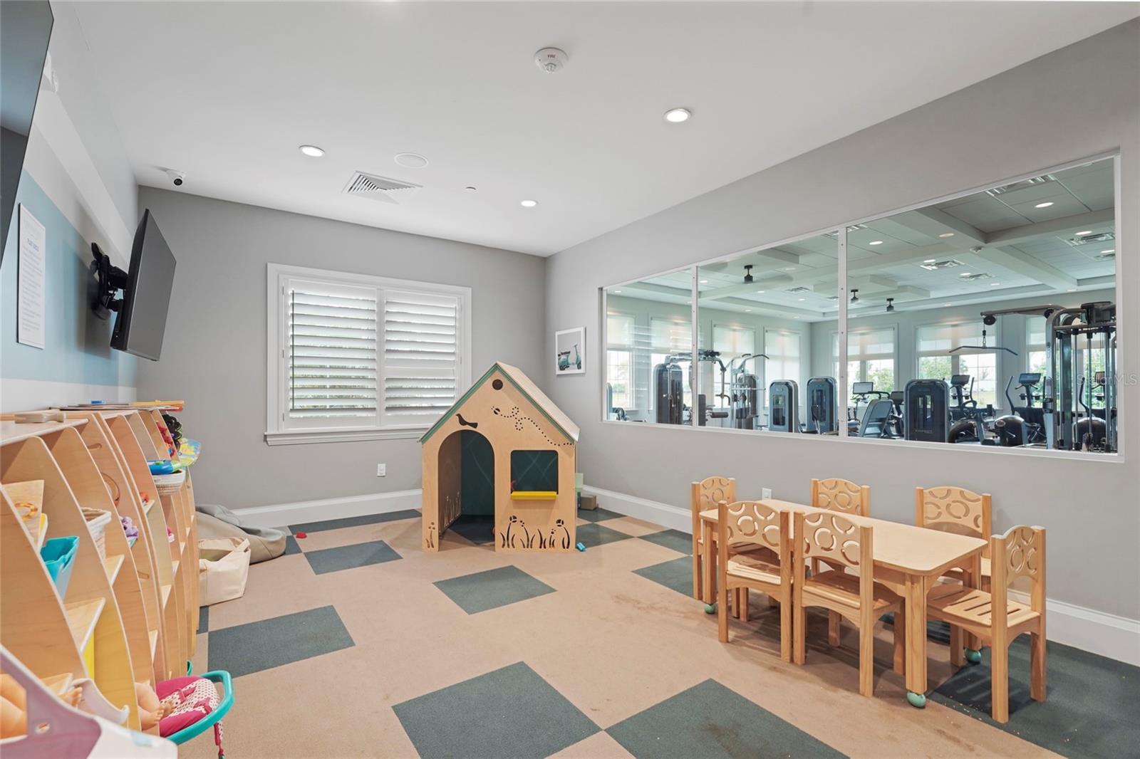 LORRAINE LAKES PH I - Residential