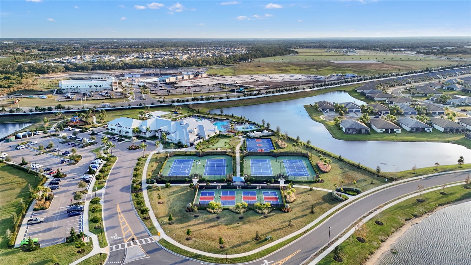 LORRAINE LAKES PH I - Residential