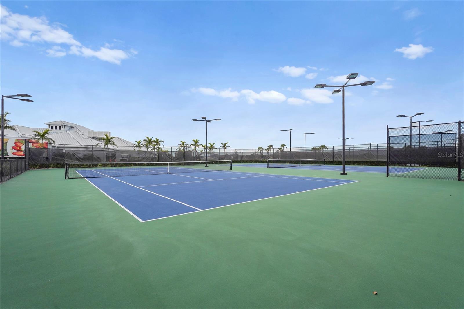 LORRAINE LAKES PH I - Residential