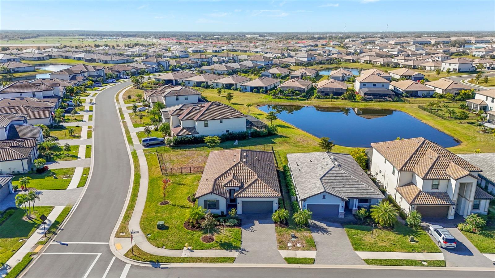 LORRAINE LAKES PH I - Residential