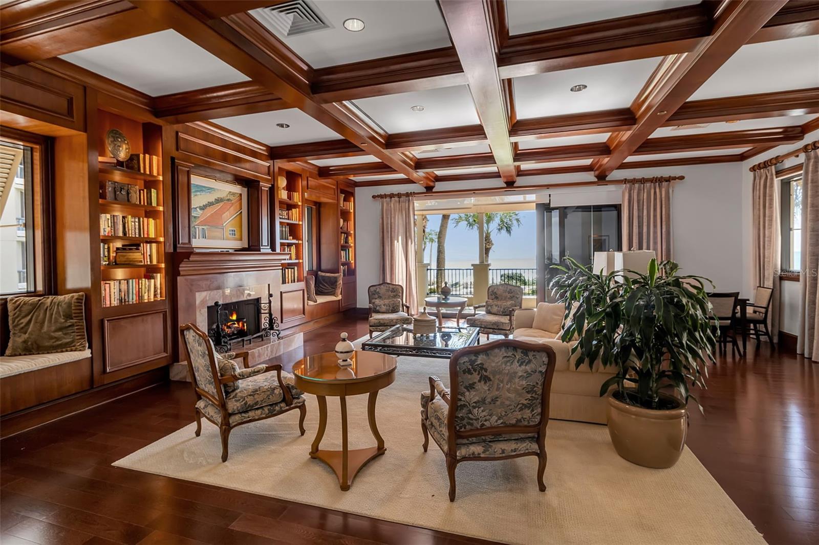 WATER CLUB AT LONGBOAT KEY - Residential