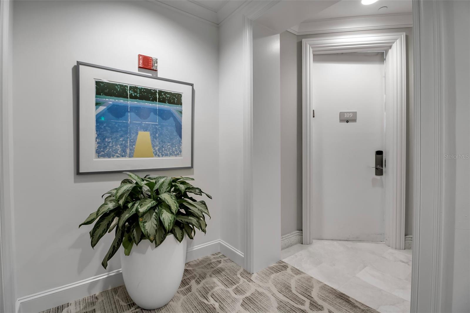 WATER CLUB AT LONGBOAT KEY - Residential