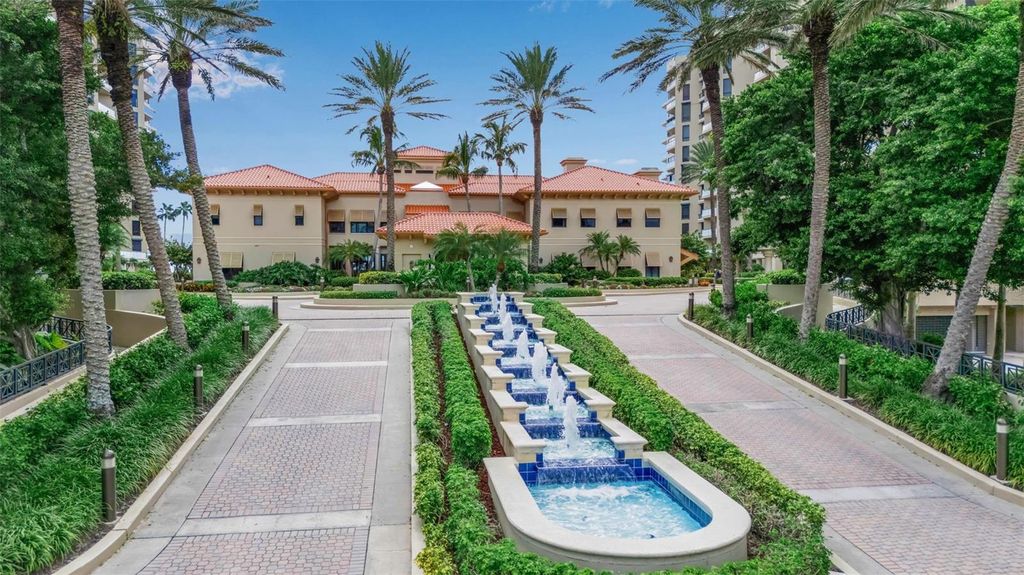 Photo of 1241 Gulf Of Mexico Drive #109, Longboat Key, FL 34228 (MLS # A4667851)