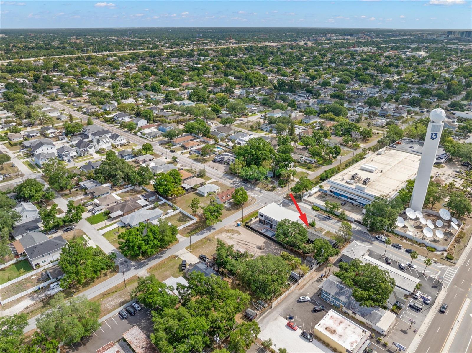 OAKFORD - Commercial Sale