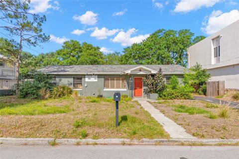 Photo of 110 N Lincoln Avenue, Tampa, FL 33609 (MLS # TB8497854)