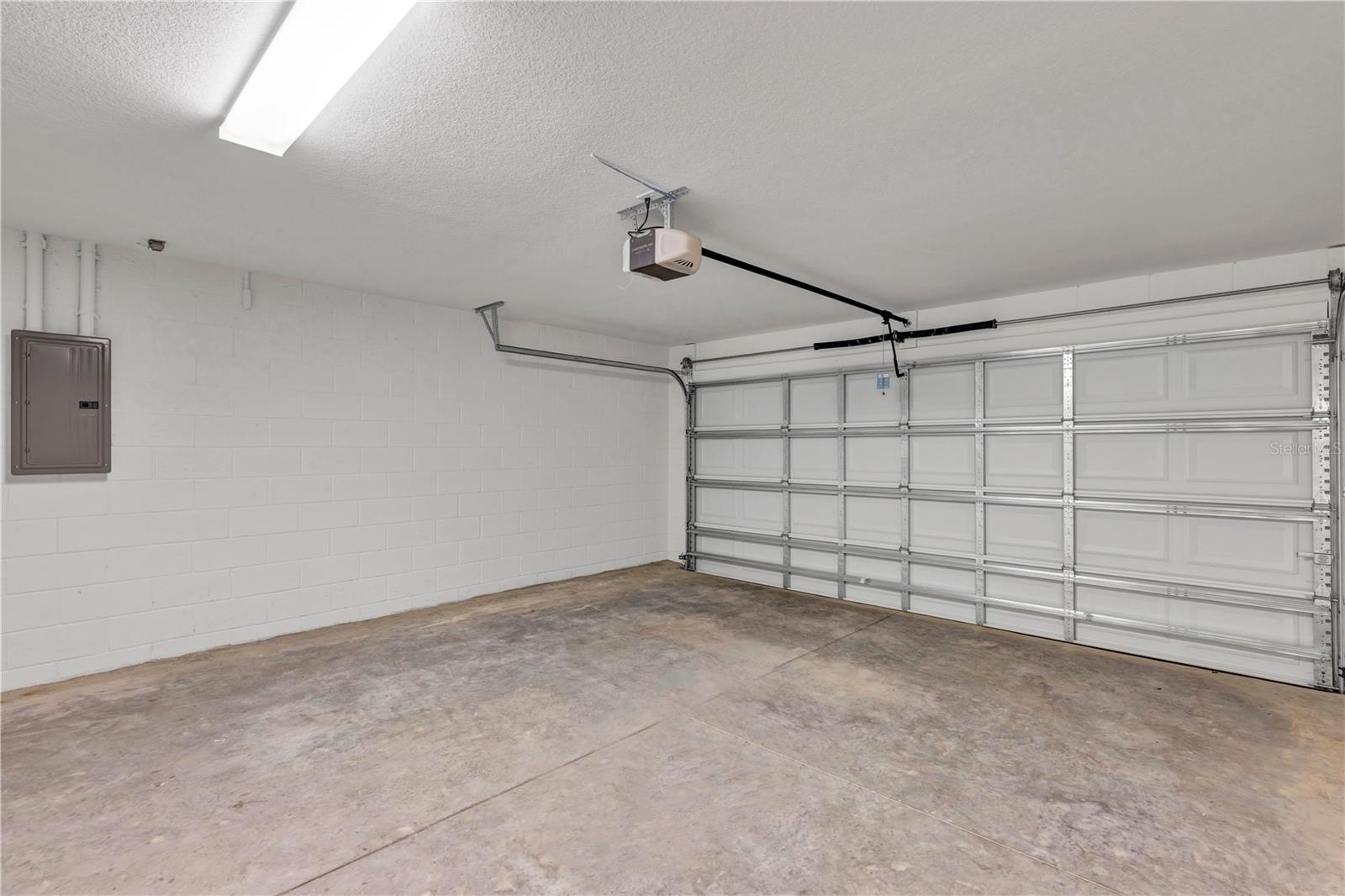 CITRUS SPGS UNIT 01 - Residential