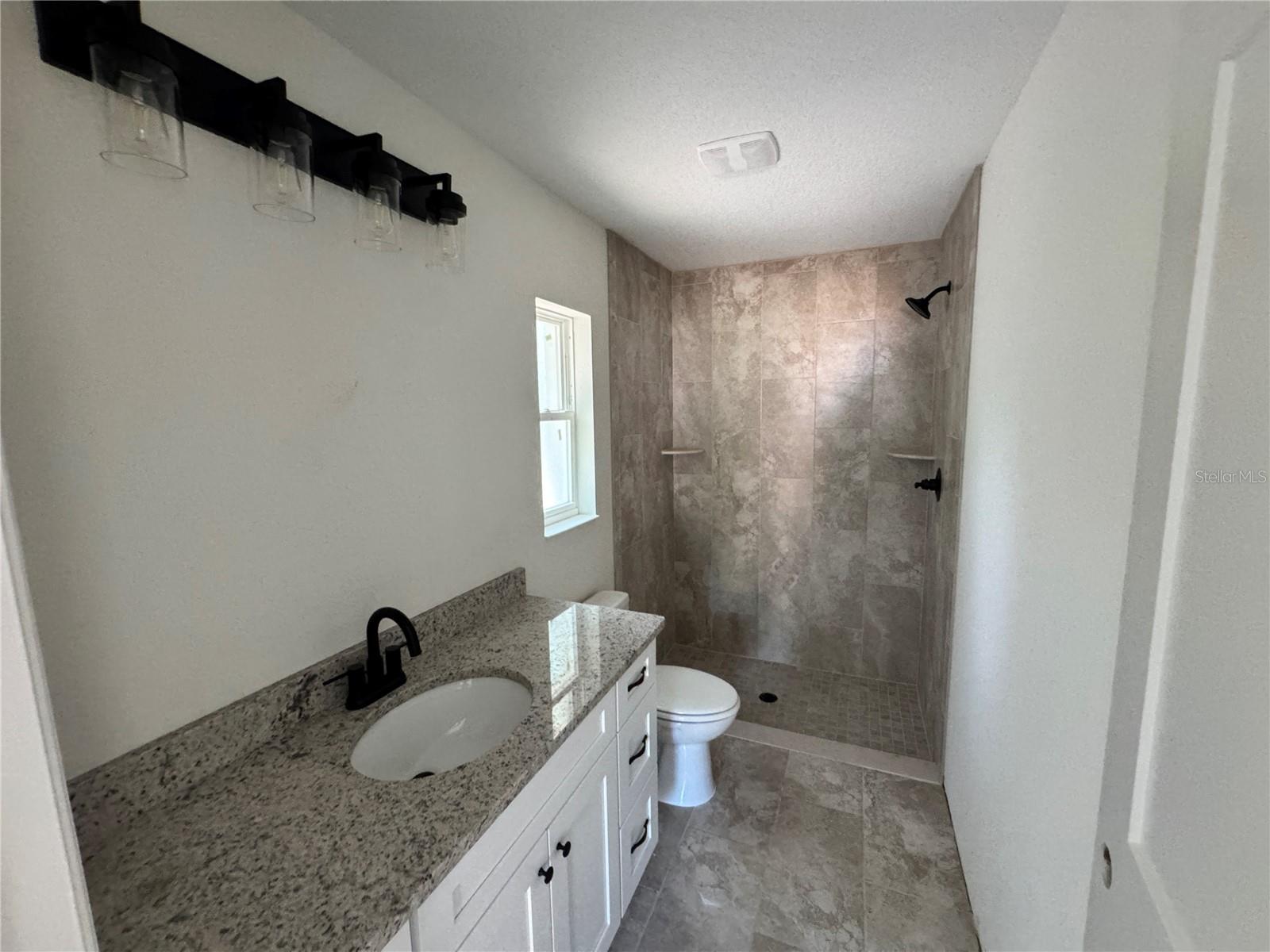 CITRUS SPGS UNIT 01 - Residential