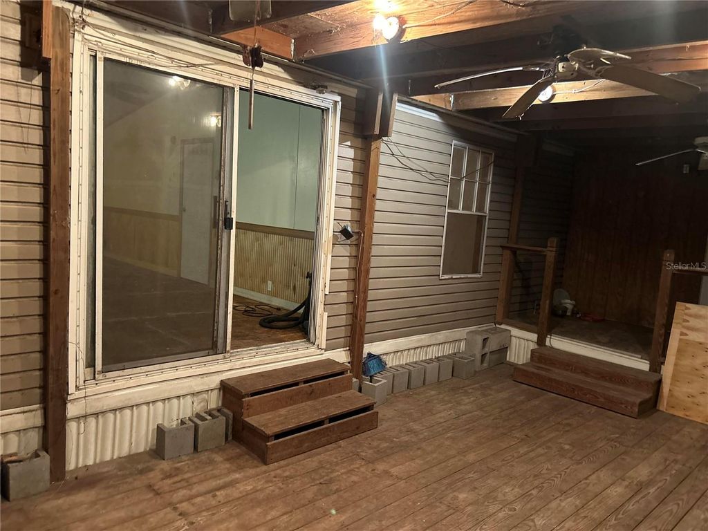 Photo of 14215 97th Road, Live Oak, FL 32060 (MLS # O6391335)